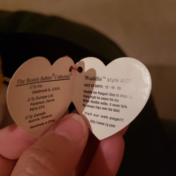 Ty Beanie Baby Waddle the Penguin - Picture 7 of 8